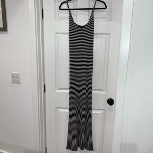 COPY - FOREVER 21 black and grey striped maxi dress!